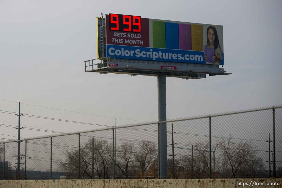 colorscriptures.com billboard showing 999, Wednesday November 29, 2023.