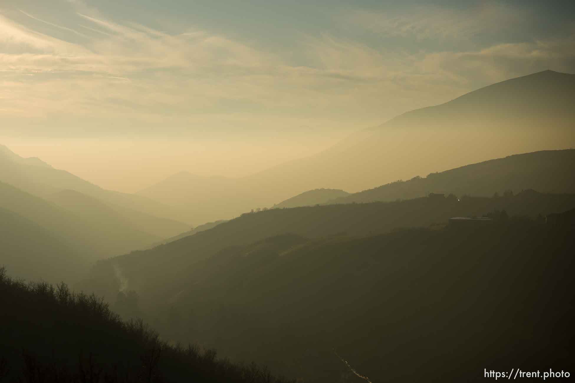 (Trent Nelson  |  The Salt Lake Tribune) Haze covers Emigration Canyon on Wednesday November 29, 2023.