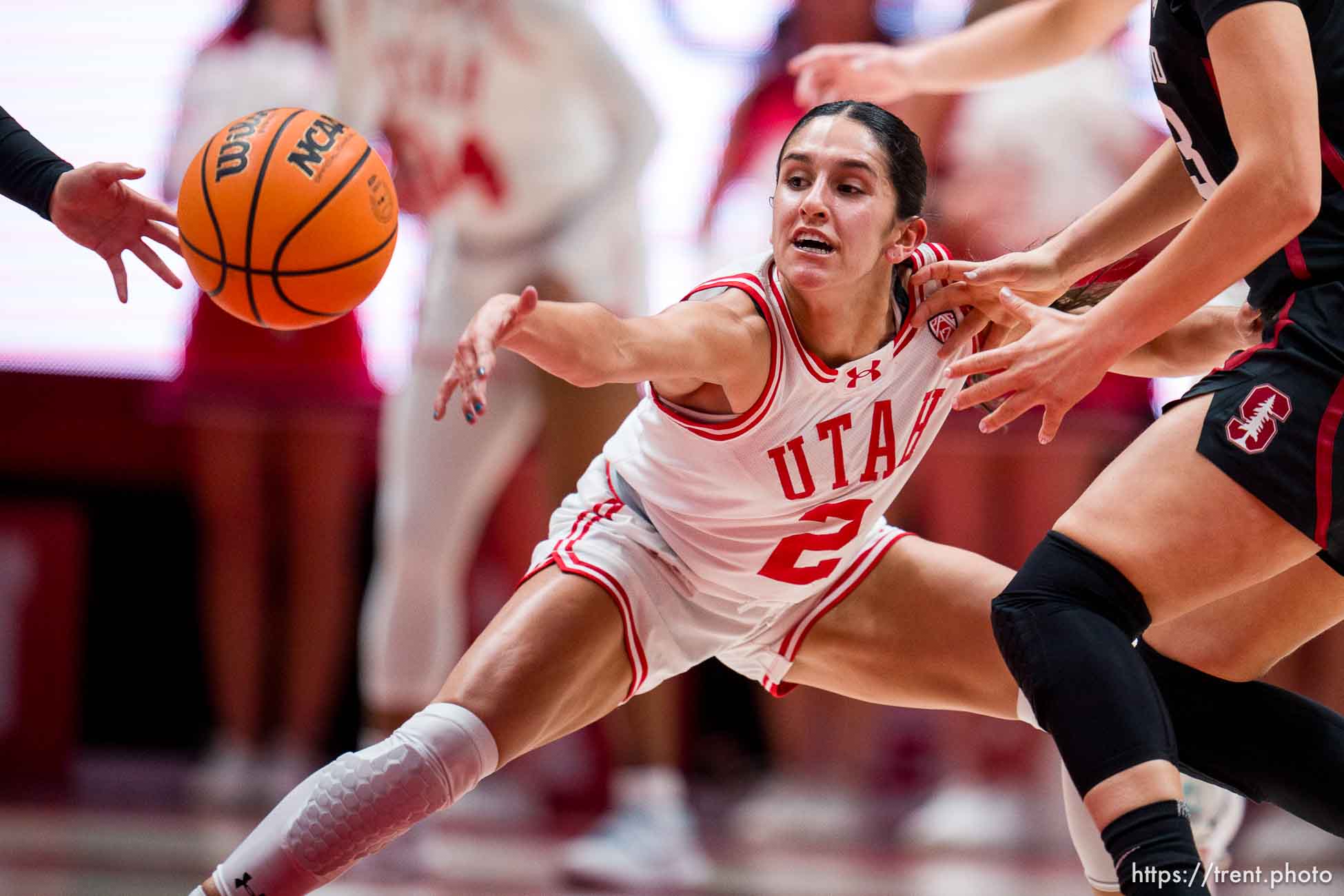 (Trent Nelson  |  The Salt Lake Tribune) Utah Utes guard Ines Vieira (2) as Utah hosts Stanford, NCAA basketball in Salt Lake City on Friday, Jan. 12, 2024.