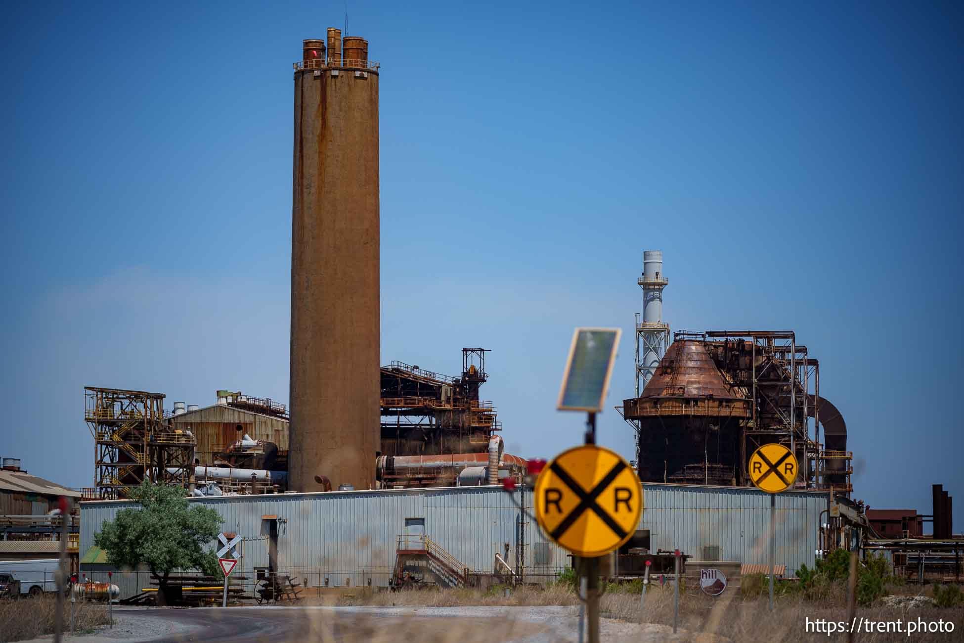 (Trent Nelson  |  The Salt Lake Tribune) The Elektron Solar Project in Tooele County on Monday, June 24, 2024.