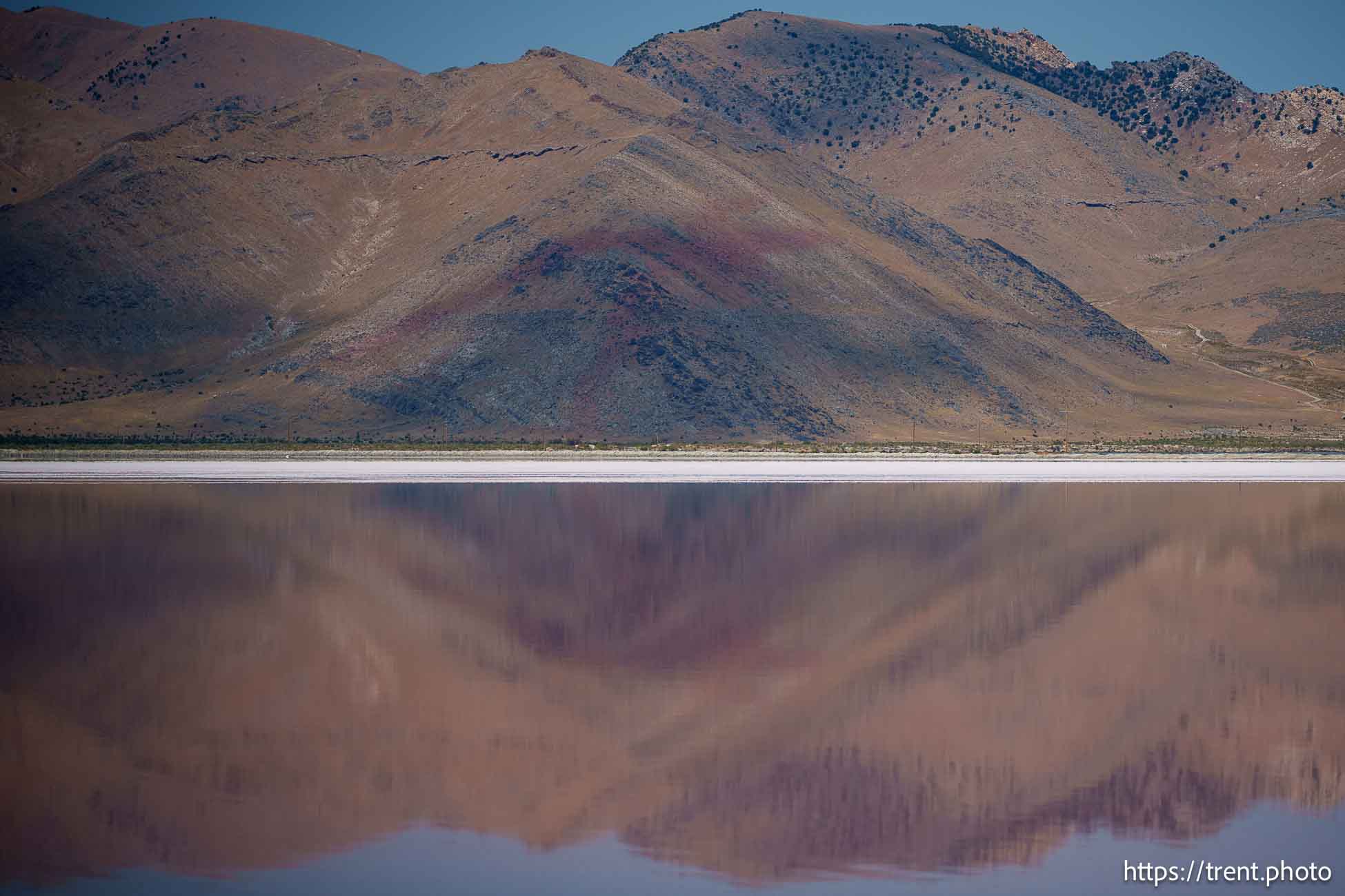 (Trent Nelson  |  The Salt Lake Tribune) The Great Salt Lake and Stansbury Island on Saturday, July 27, 2024.