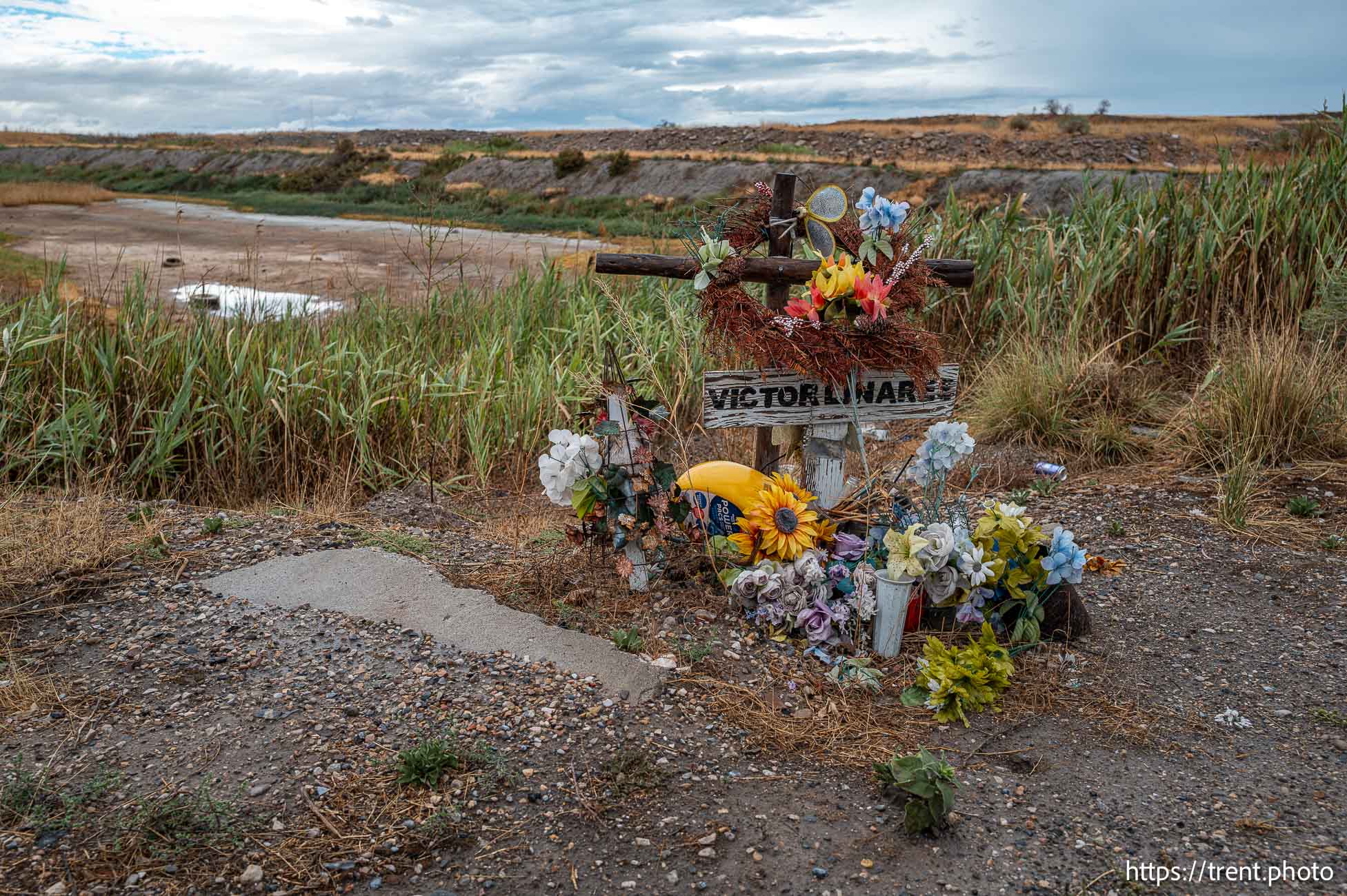 roadside memorial Victor Linares, Saturday August 17, 2024.