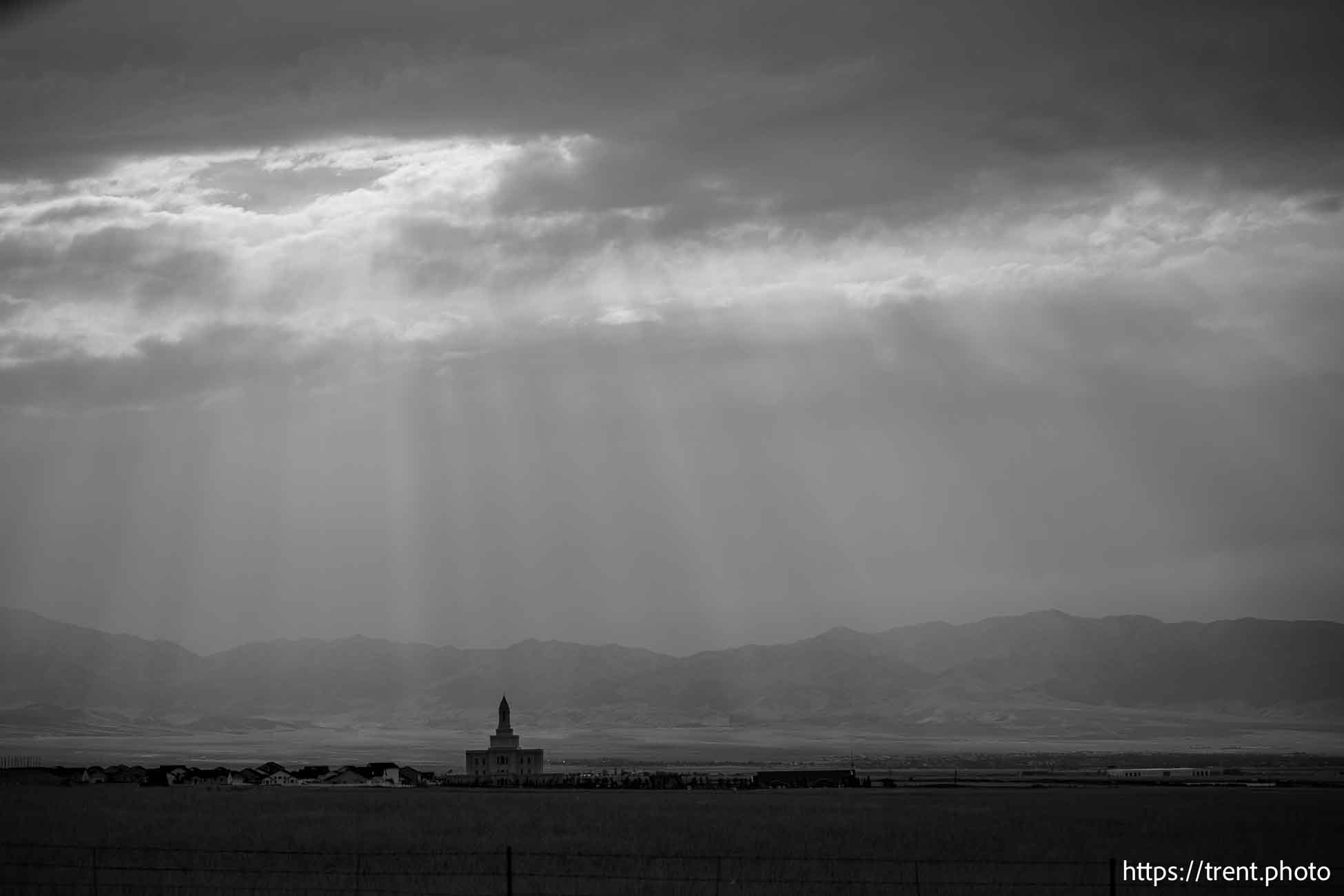 (Trent Nelson  |  The Salt Lake Tribune) The LDS temple in Magna on Saturday, Aug. 24, 2024.