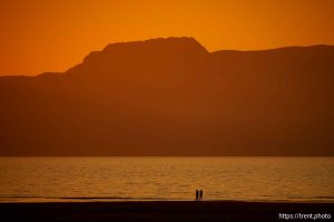 (Trent Nelson | The Salt Lake Tribune) Sunset on the shore of the Great Salt Lake on Friday, Sept. 6, 2024.