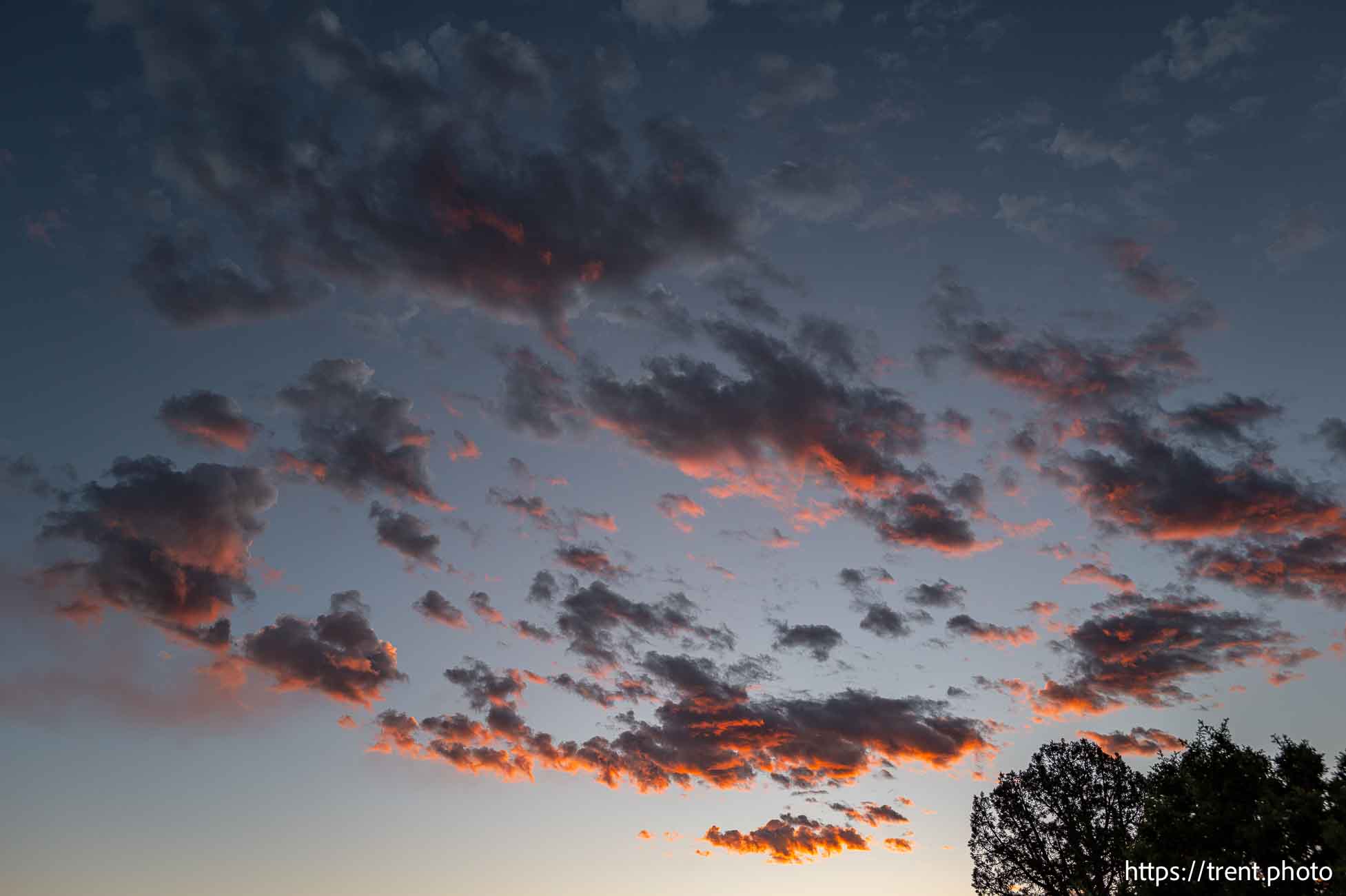 sunrise, devil's garden campground, Arches National Park on Saturday, Sept. 21, 2024.