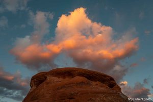 sunrise, devil's garden campground, Arches National Park on Saturday, Sept. 21, 2024.