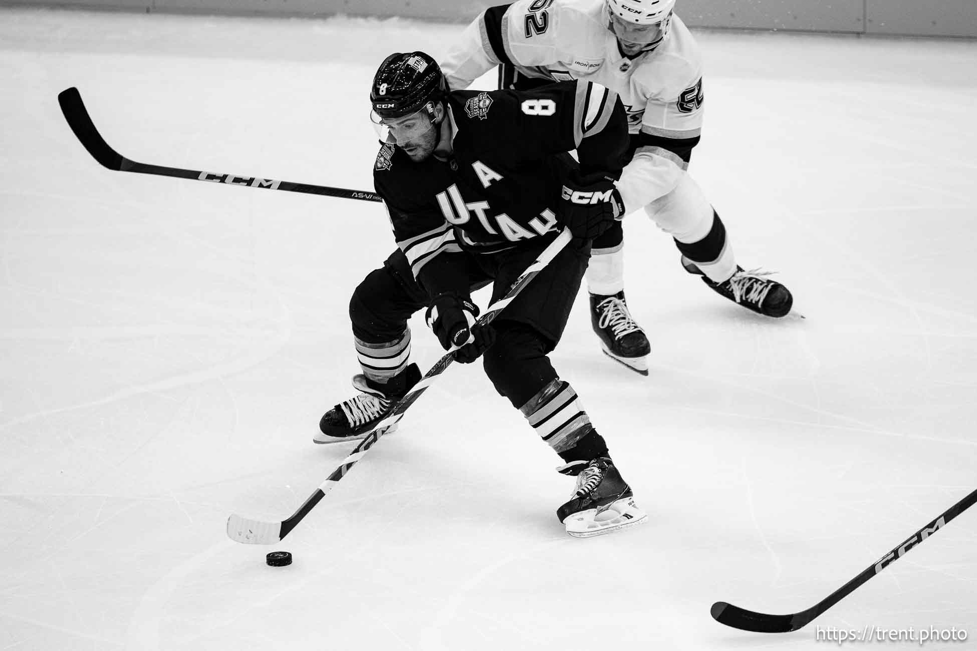 (Trent Nelson  |  The Salt Lake Tribune) 
Utah Hockey Club forward Nick Schmaltz (8) as Utah Hockey Club hosts the Los Angeles Kings, NHL pre-season hockey in Salt Lake City on Monday, Sept. 23, 2024.