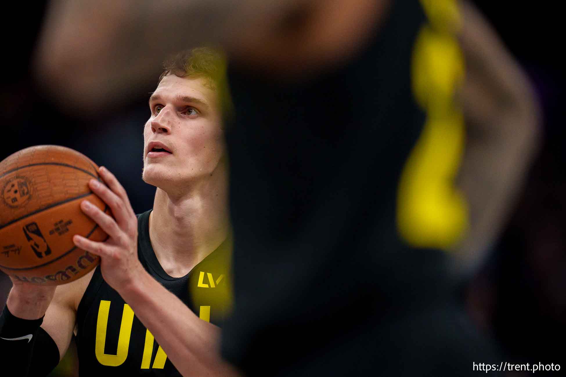 (Trent Nelson  |  The Salt Lake Tribune) Utah Jazz forward Lauri Markkanen (23) as the Utah Jazz host the San Antonio Spurs, NBA basketball in Salt Lake City on Tuesday, Nov. 26, 2024.