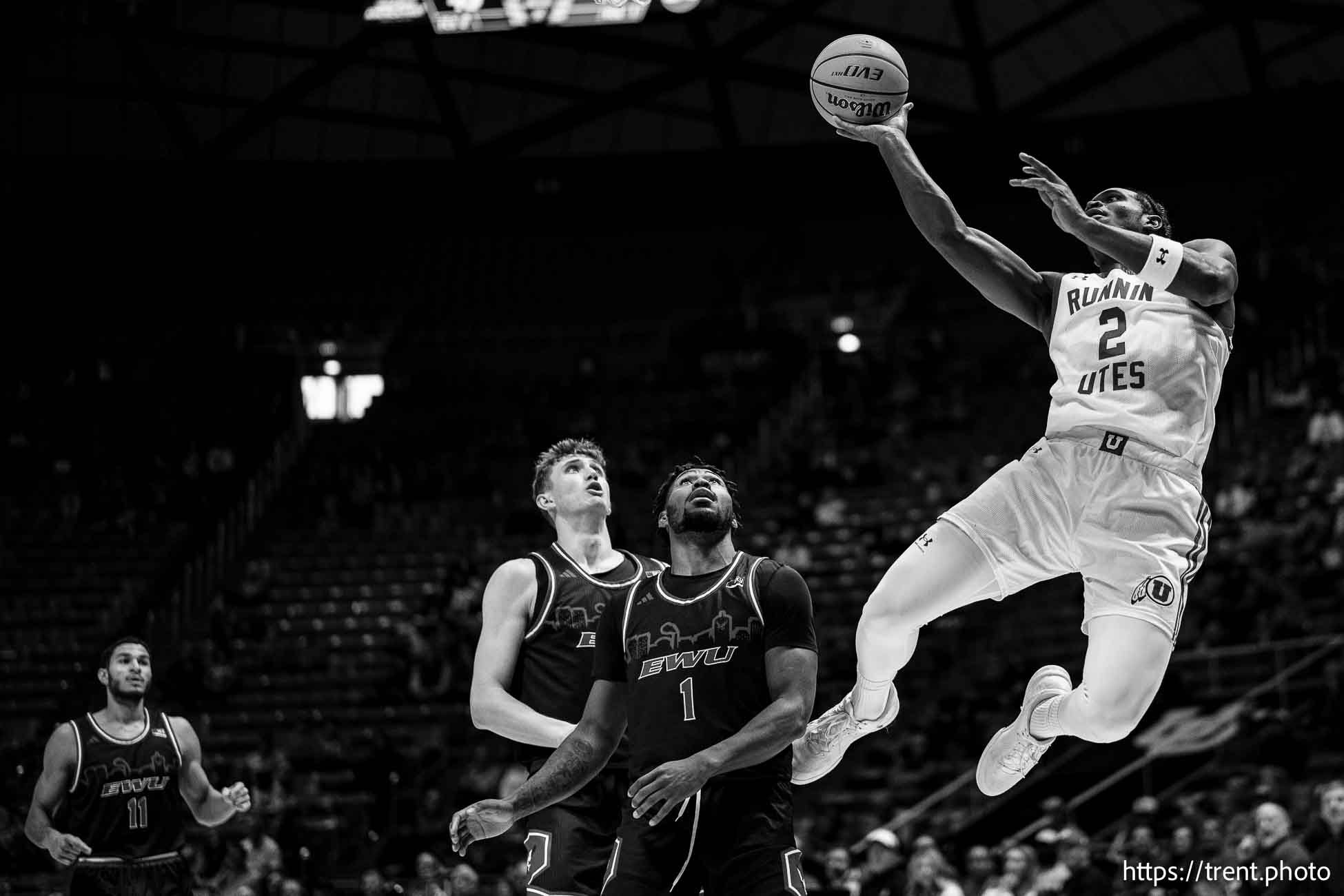 (Trent Nelson  |  The Salt Lake Tribune) Utah Utes forward Ezra Ausar (2) as Utah hosts Eastern Washington, NCAA basketball in Salt Lake City on Saturday, Nov. 30, 2024.