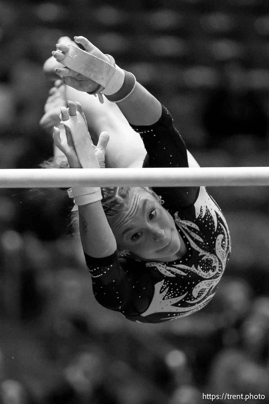 (Trent Nelson  |  The Salt Lake Tribune) 
Utah's Grace McCallum on bars at Utah Gymnastics' Red Rocks Preview, NCAA gymnastics in Salt Lake City on Friday, Dec. 13, 2024.