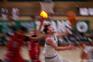 (Trent Nelson  |  The Salt Lake Tribune) Olympus hosts East, high school basketball in Holladay on Tuesday, Jan. 21, 2025.